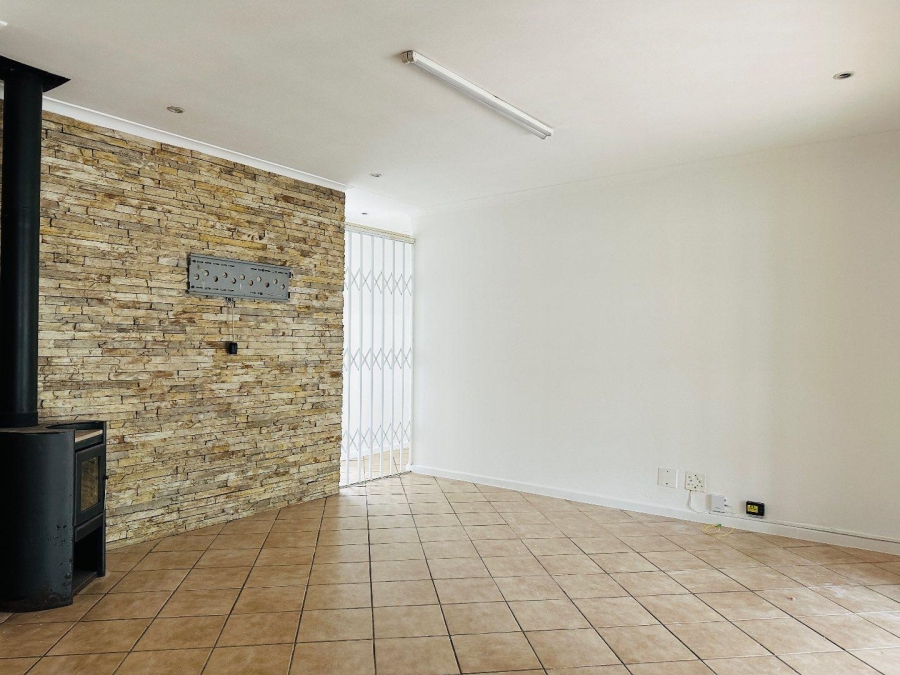 3 Bedroom Property for Sale in Parklands Western Cape